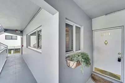 1201 S Riverside Drive #201, Pompano Beach, FL 33062 - Photo 2