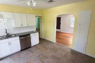 415 9th Ave Ave N, Lake Worth Beach, FL 33460 - Photo 10
