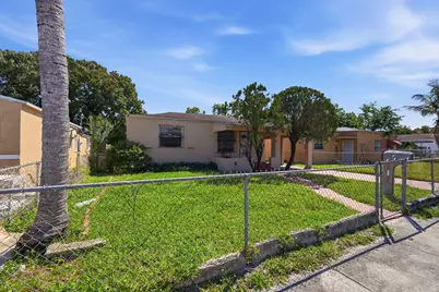 874 NW 74th Street, Miami, FL 33150 - Photo 28