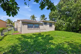 874 NW 74th St, Miami, FL 33150 - Photo 26