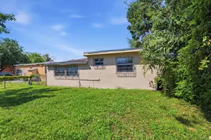 874 NW 74th St, Miami, FL 33150 - Photo 24