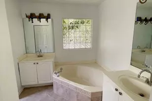 5338 Edenwood Ln, Riviera Beach, FL 33418 - Photo 14