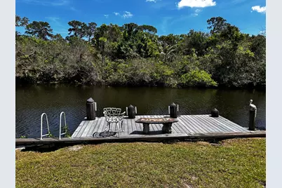 7921 SE Paradise Drive, Stuart, FL 34997 - Photo 2