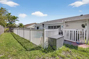 19131 Fairlawn Way, Boca Raton, FL 33434 - Photo 36