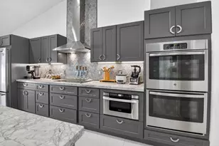 19131 Fairlawn Way, Boca Raton, FL 33434 - Photo 2