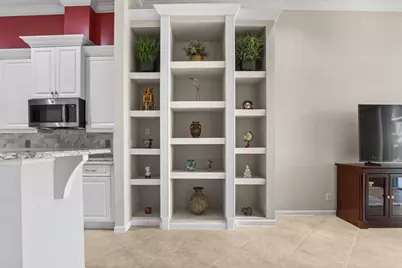 6657 Pavone Street, Lake Worth, FL 33467 - Photo 8