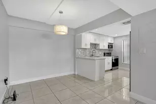 4156 Inverrary Dr, Lauderhill, FL 33319 - Photo 14
