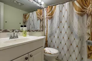 81 Camden Dr, West Palm Beach, FL 33417 - Photo 14