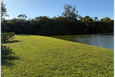 81 Camden Drive #D, West Palm Beach, FL 33417 - Photo 4