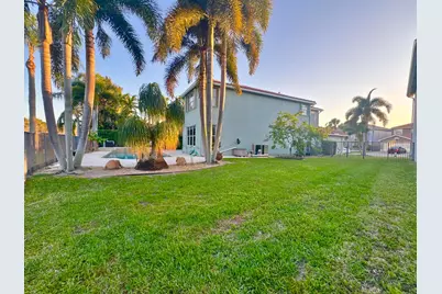 5330 Grand Banks Boulevard, Greenacres, FL 33463 - Photo 8