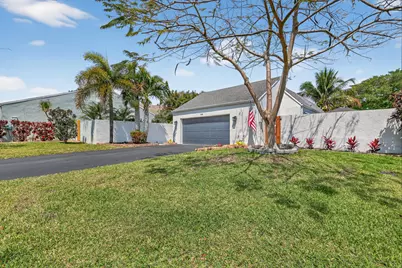 2145 NW 10th Street, Delray Beach, FL 33445 - Photo 2