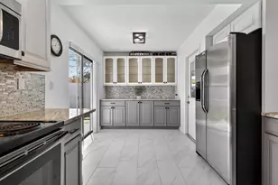 2145 NW 10th St, Delray Beach, FL 33445 - Photo 18