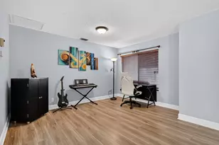 2145 NW 10th St, Delray Beach, FL 33445 - Photo 14