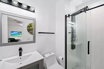 2001 Coral Heights Boulevard, Oakland Park, FL 33308 - Photo 22