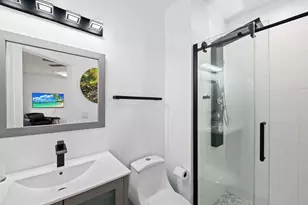 2001 Coral Heights Blvd, Oakland Park, FL 33308 - Photo 22