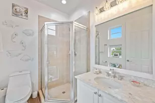 2001 Coral Heights Blvd, Oakland Park, FL 33308 - Photo 26