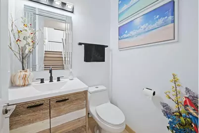 2001 Coral Heights Boulevard, Oakland Park, FL 33308 - Photo 28