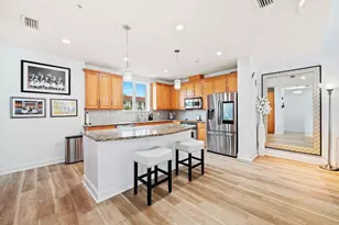 2001 Coral Heights Blvd, Oakland Park, FL 33308 - Photo 10