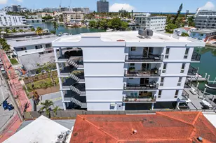 8125 Crespi Blvd, Miami Beach, FL 33141 - Photo 10