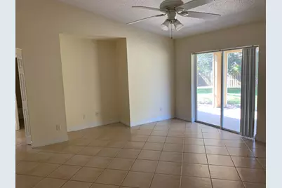 269 SW Ridgecrest Drive, Port Saint Lucie, FL 34953 - Photo 18