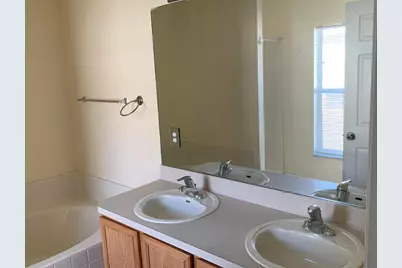 269 SW Ridgecrest Drive, Port Saint Lucie, FL 34953 - Photo 12