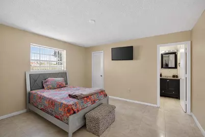 1827 Pinehurst Drive, West Palm Beach, FL 33407 - Photo 18