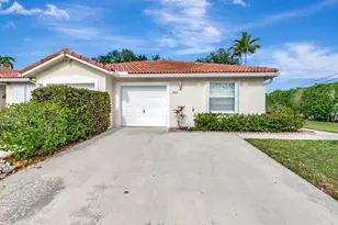 14211 W La Sedona Cir, Delray Beach, FL 33484 - Photo 2