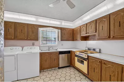 856 A Salem Lane, Lake Worth, FL 33467 - Photo 6