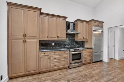22608 Middletown Drive, Boca Raton, FL 33428 - Photo 10