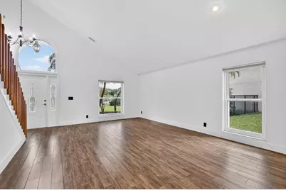 22608 Middletown Drive, Boca Raton, FL 33428 - Photo 6