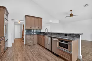 22608 Middletown Dr, Boca Raton, FL 33428 - Photo 10