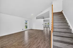 22608 Middletown Dr, Boca Raton, FL 33428 - Photo 4