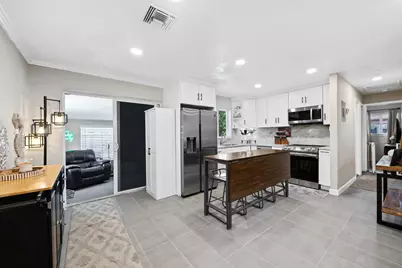 611 NW 18th Court, Pompano Beach, FL 33060 - Photo 4