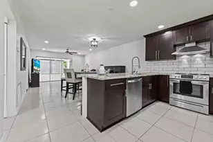 647 Marlboro Oval, Greenacres, FL 33467 - Photo 4