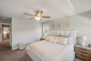 5747 SE Edgewater Cir, Stuart, FL 34997 - Photo 22