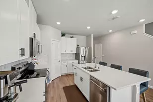 5747 SE Edgewater Cir, Stuart, FL 34997 - Photo 12