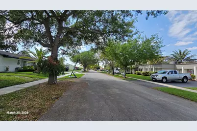 5110 SW 101st Avenue, Cooper City, FL 33328 - Photo 4