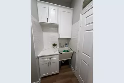 104 NW Pleasant Grove Way, Port Saint Lucie, FL 34986 - Photo 14