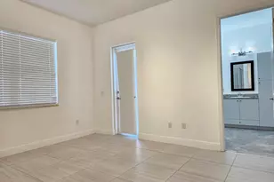 1741 NW 124th Pl, Pembroke Pines, FL 33028 - Photo 16