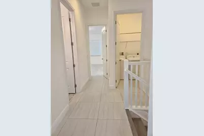 1741 NW 124th Place, Pembroke Pines, FL 33028 - Photo 14