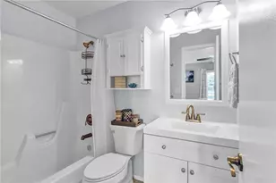 32 Pine Arbor Ln, Vero Beach, FL 32962 - Photo 10