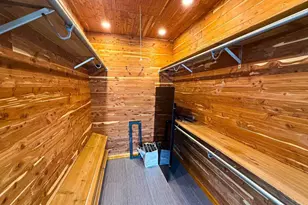 2200 NE 26th St, Wilton Manors, FL 33305 - Photo 24