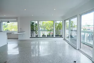 2200 NE 26th St, Wilton Manors, FL 33305 - Photo 16