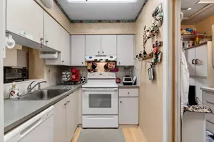 7108 NW 75th St, Tamarac, FL 33321 - Photo 30