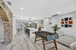 8416 Pine Tree Ln, West Palm Beach, FL 33406 - Photo 6