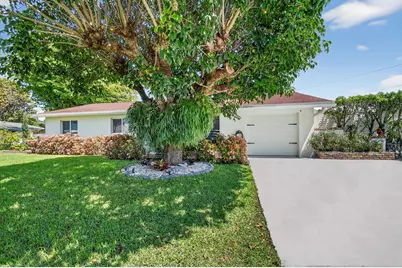 8416 Pine Tree Lane, West Palm Beach, FL 33406 - Photo 54