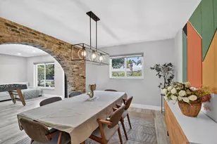 8416 Pine Tree Ln, West Palm Beach, FL 33406 - Photo 4