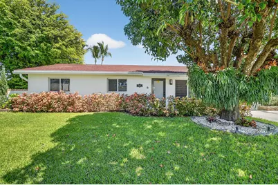 8416 Pine Tree Lane, West Palm Beach, FL 33406 - Photo 2