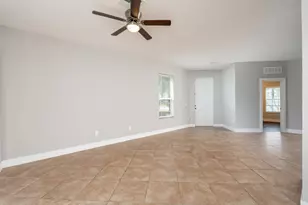 9692 SW Lindale Trace Blvd, Port Saint Lucie, FL 34987 - Photo 14