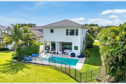 16431 Pantheon Pass, Delray Beach, FL 33446 - Photo 2